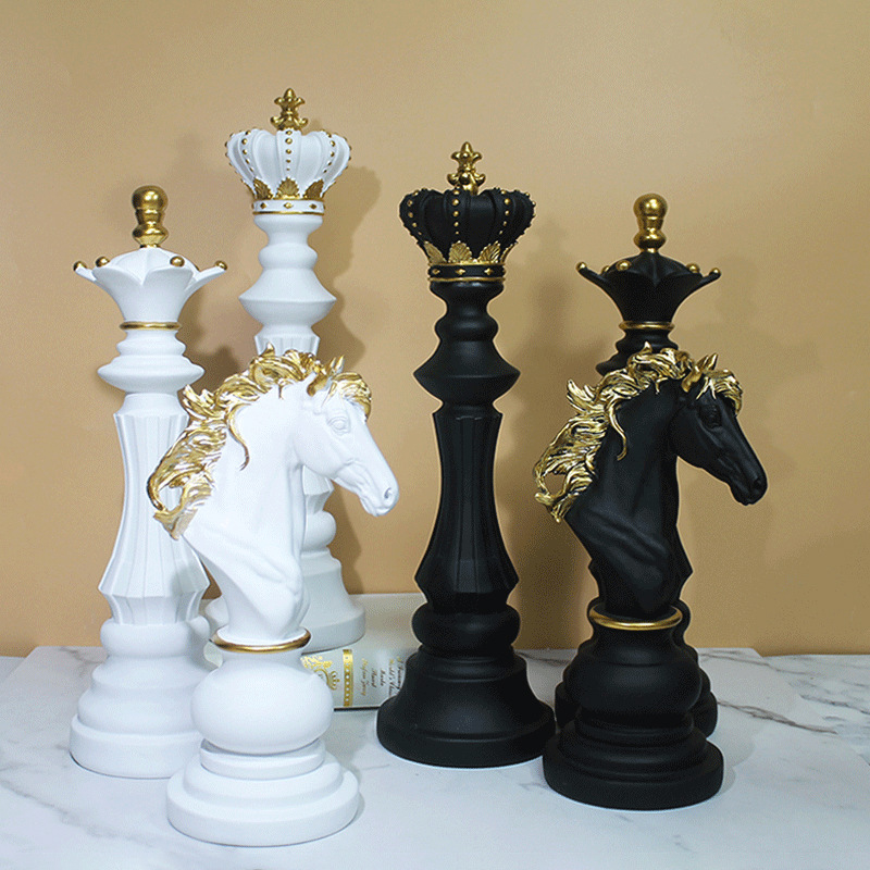 Queen Art Craft - Nordic chess ornaments chess set king