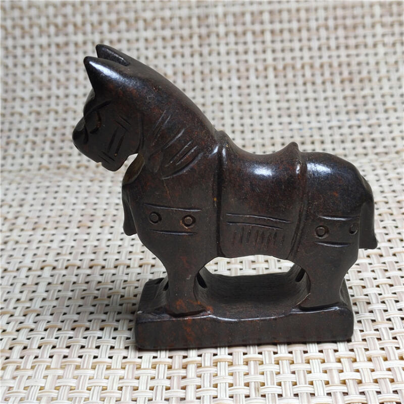 Art Craft Horse - Antique Crafts Iron and Stone Red