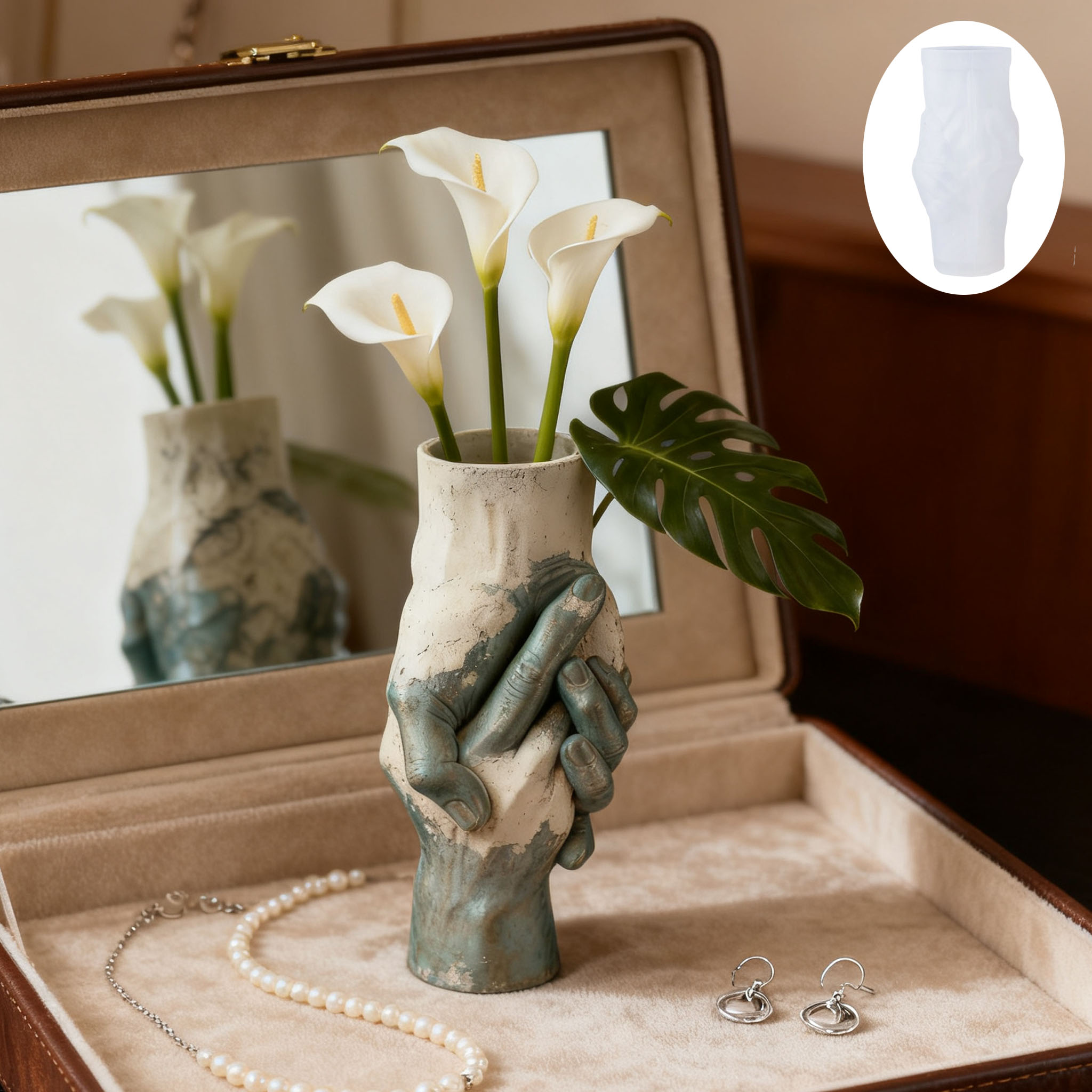 Art Craft Vase - Artistic Hand-in-Hand Vase Silicone Mold: Vintage